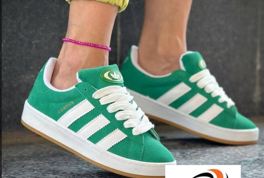 Adidas campus