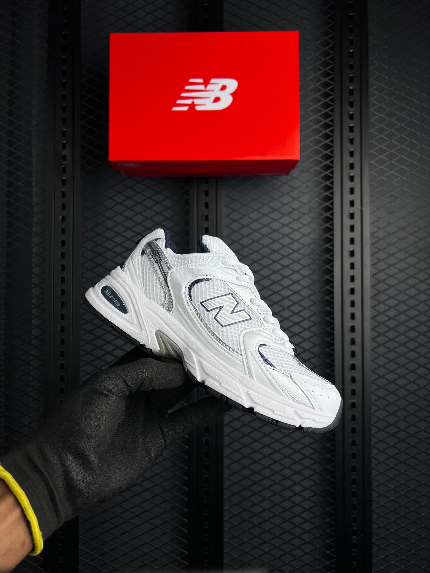New Balance 530