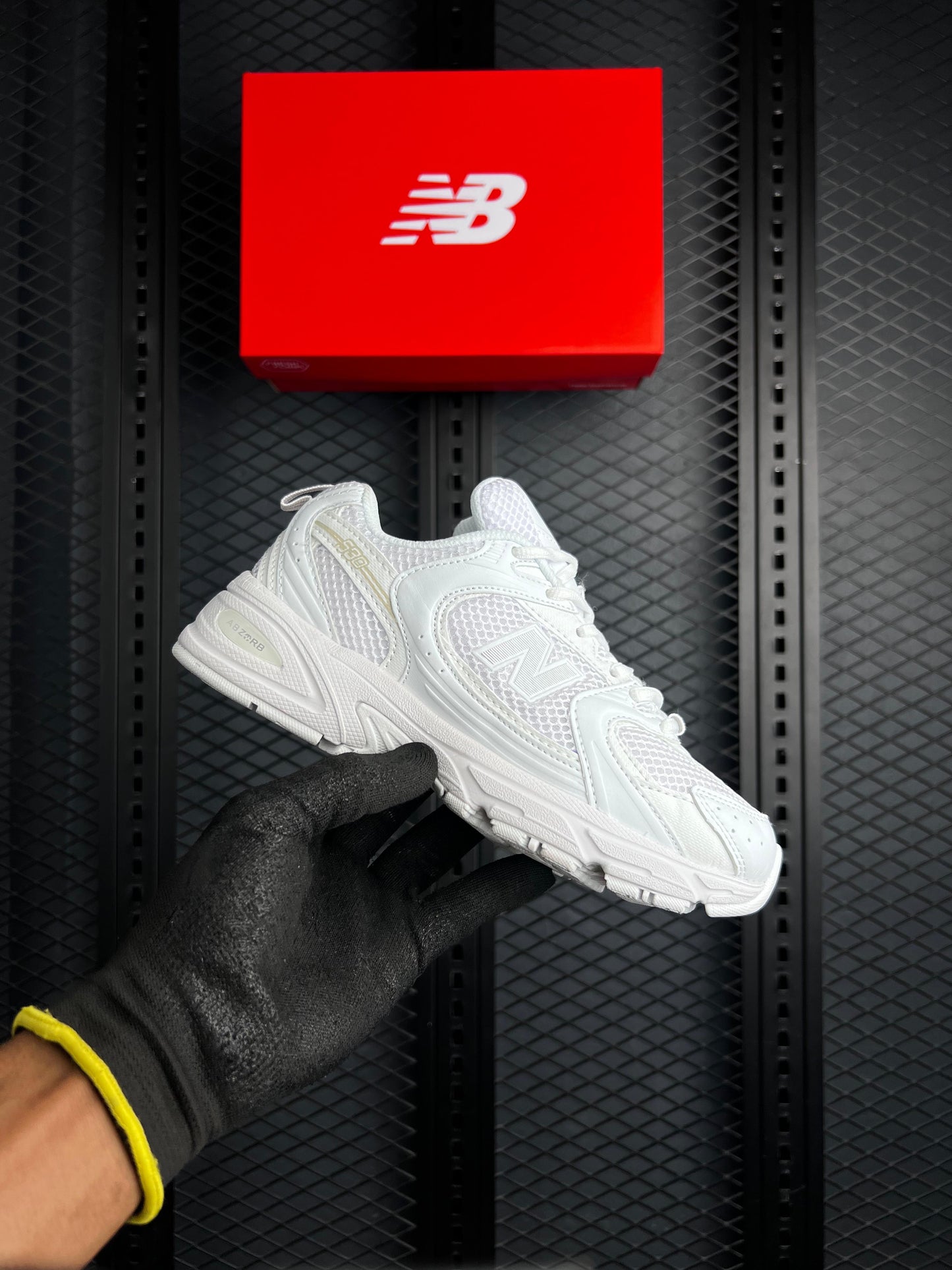 New Balance 530